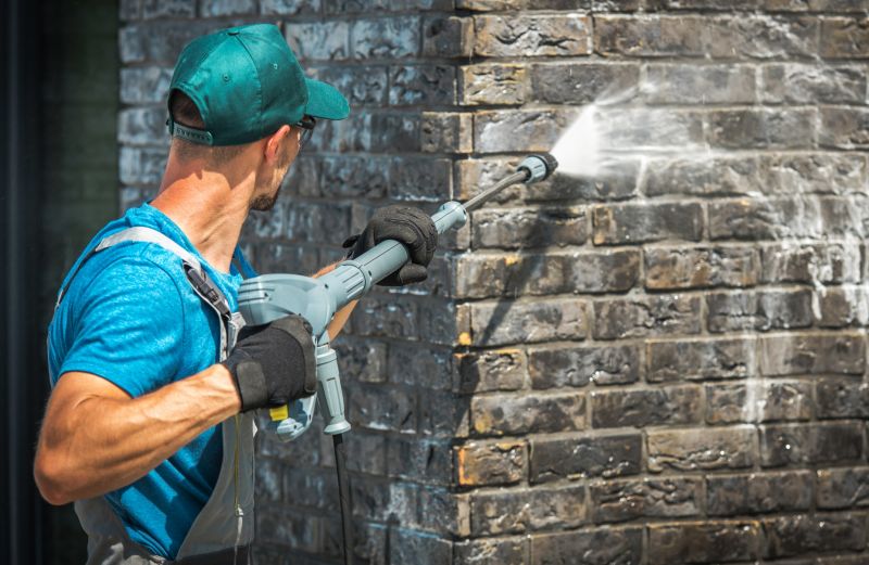 Brick Graffiti Cleaning