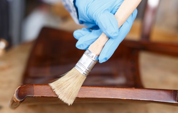 Furniture Varnishing